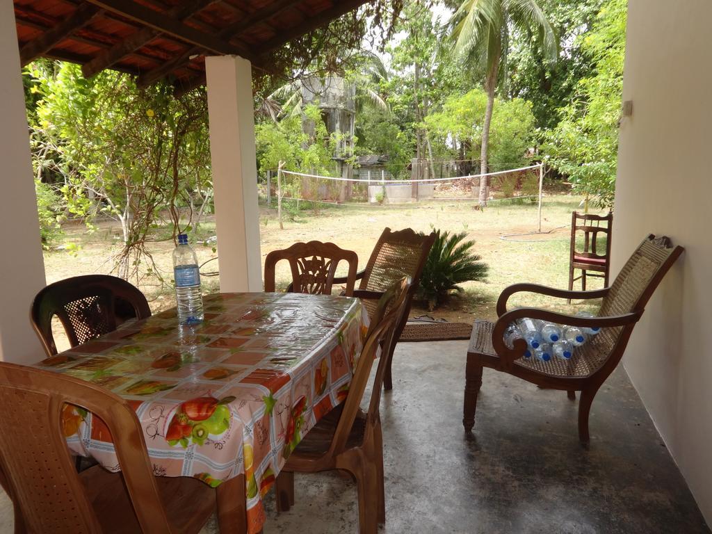 Neem Beach House Trincomalee Exterior foto