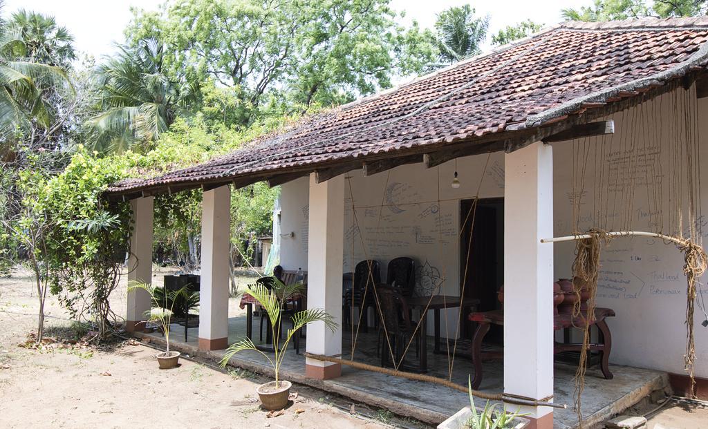 Neem Beach House Trincomalee Exterior foto